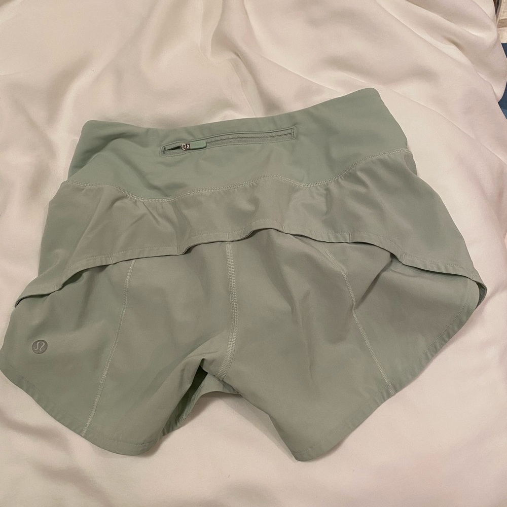 Lululemon short